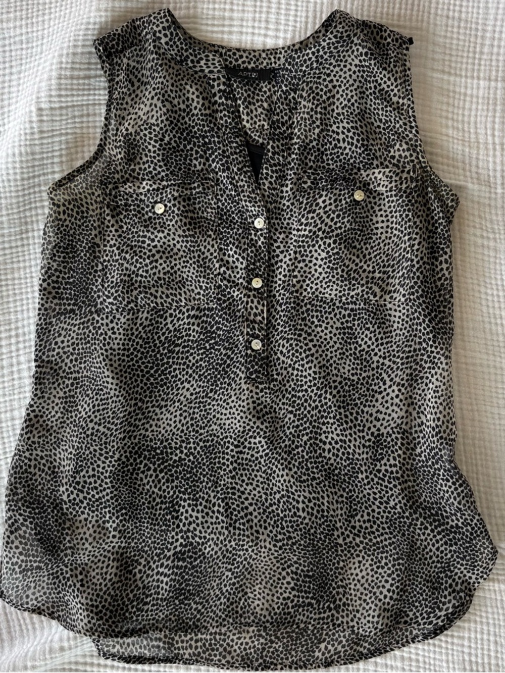 Apt. 9 Black and White Sleeveless Dot Print Blouse
